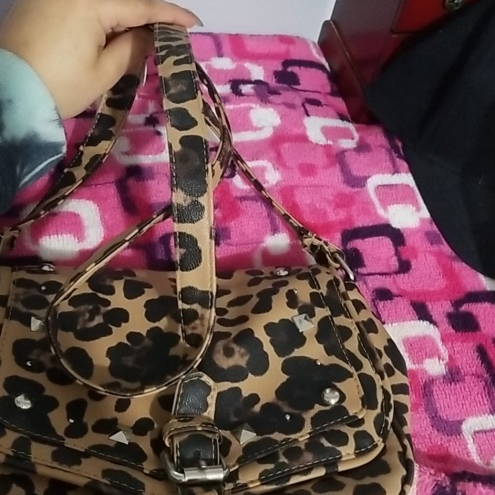 Purse - Picture 5 of 5